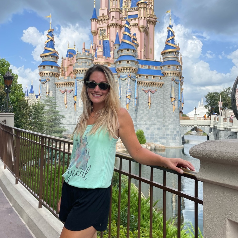 Meet your Posher, Samantha